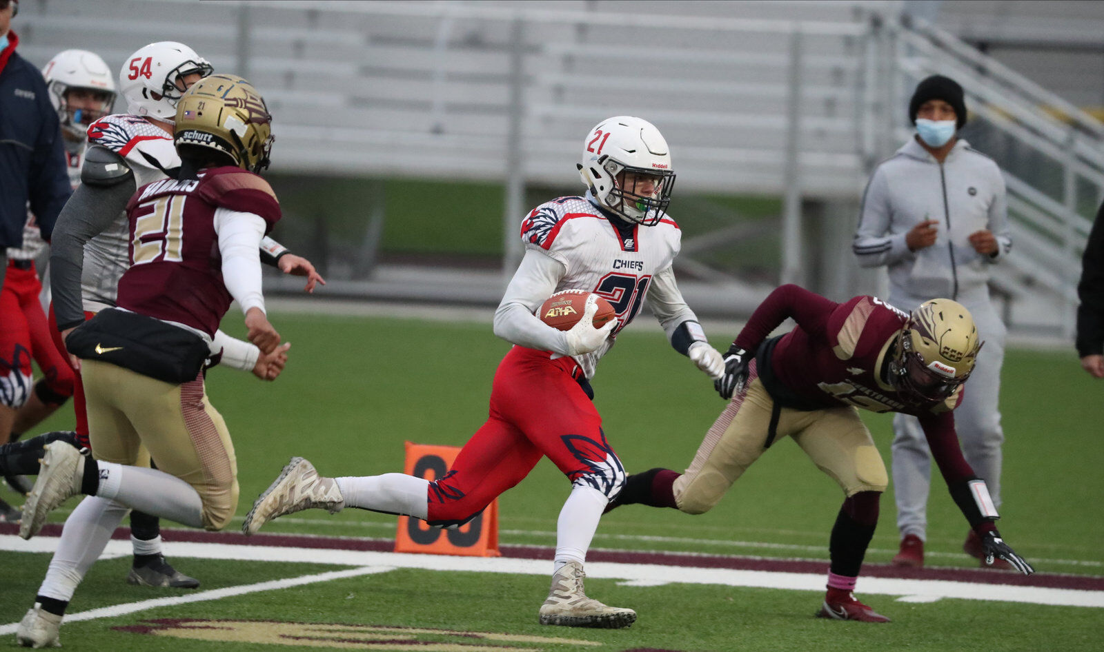 Iroquois beats Cheektowaga 31-0